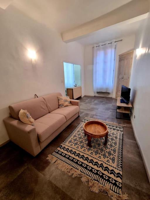 Joli 2 Pieces Centre Historique De Grasse, Wifi Daire Dış mekan fotoğraf
